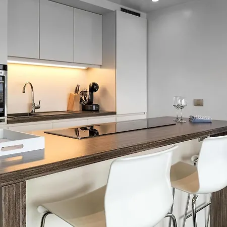 Amazing In With Kitchen *